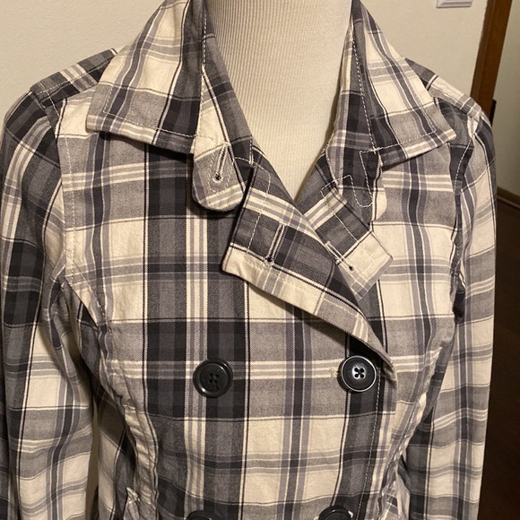 AEROPOSTALE plaid cotton jacket blazer. Gray and white. Front pockets. Size US M - Picture 2 of 10